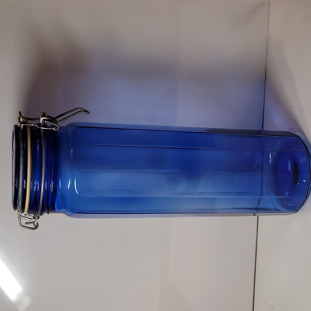 (#1) Vintage 13" tall cobalt blue glass pasta jar container-locking lid